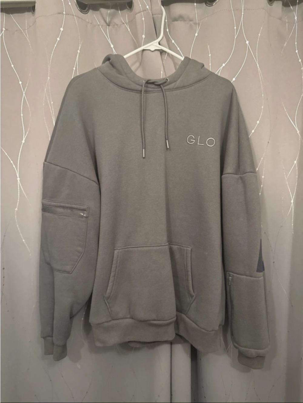GLO jeans Oversized Gray Travel Hoodie Sweatshirt